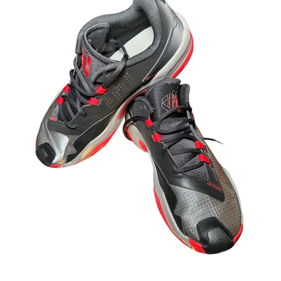 Nike Kyrie Athletic Sneakers - Black and Red main image 8